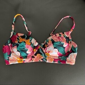 NWOT Tori Praver Seafoam Printed Smocked Bikini Top Size Small